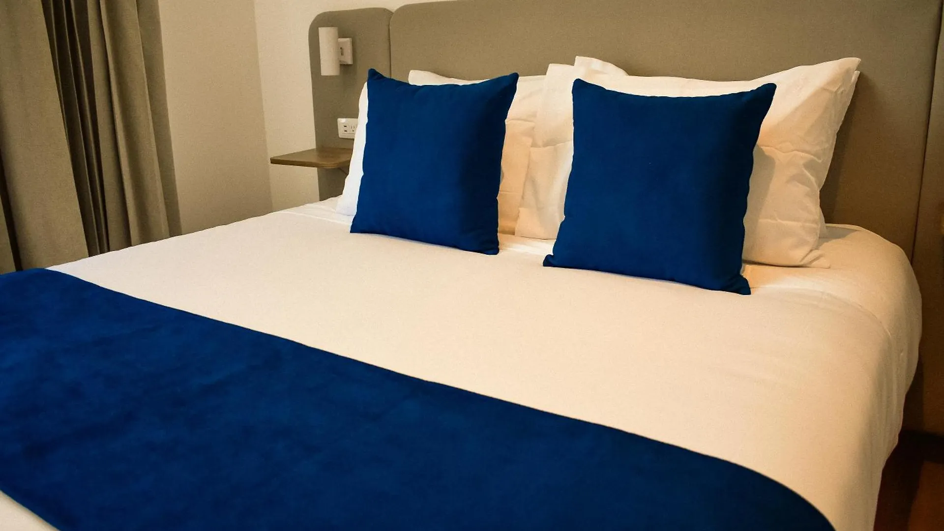 Vou Suites Bogotá 4*,